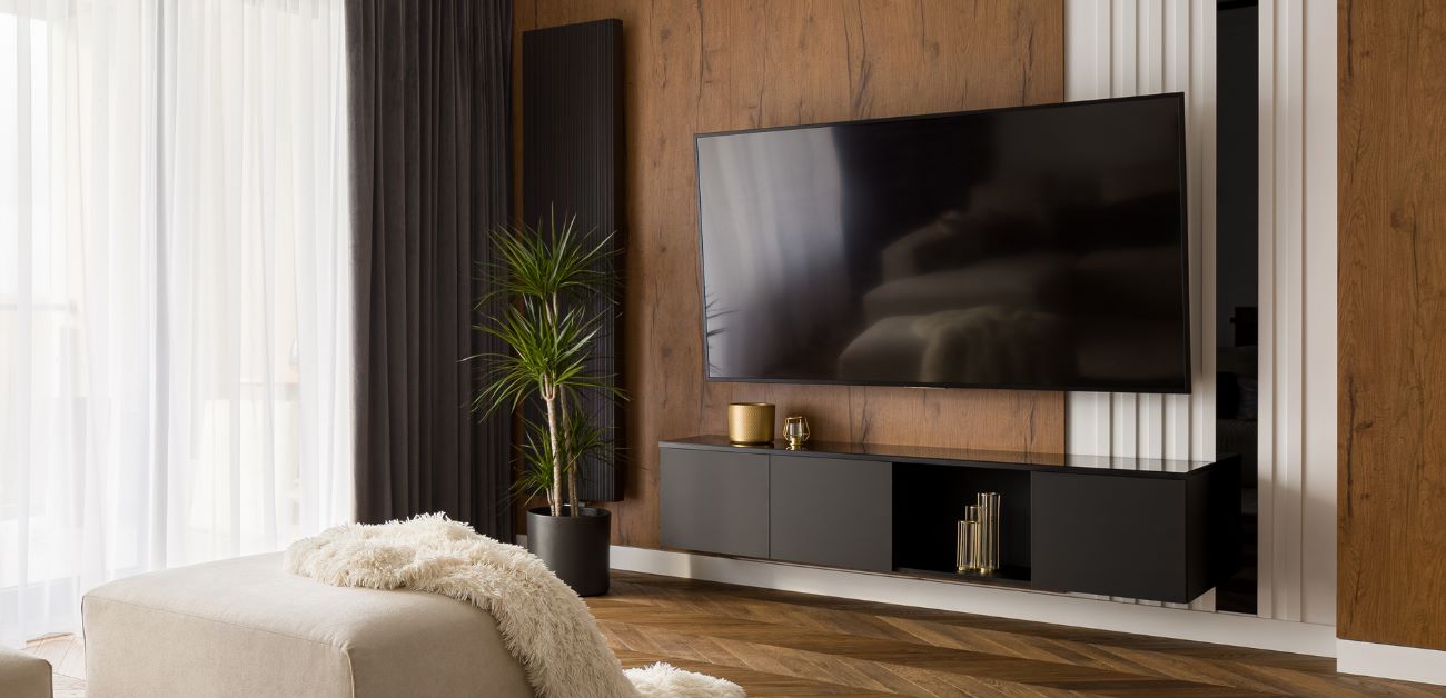 Living space with minimalist feature wall design focused on style and longevity
